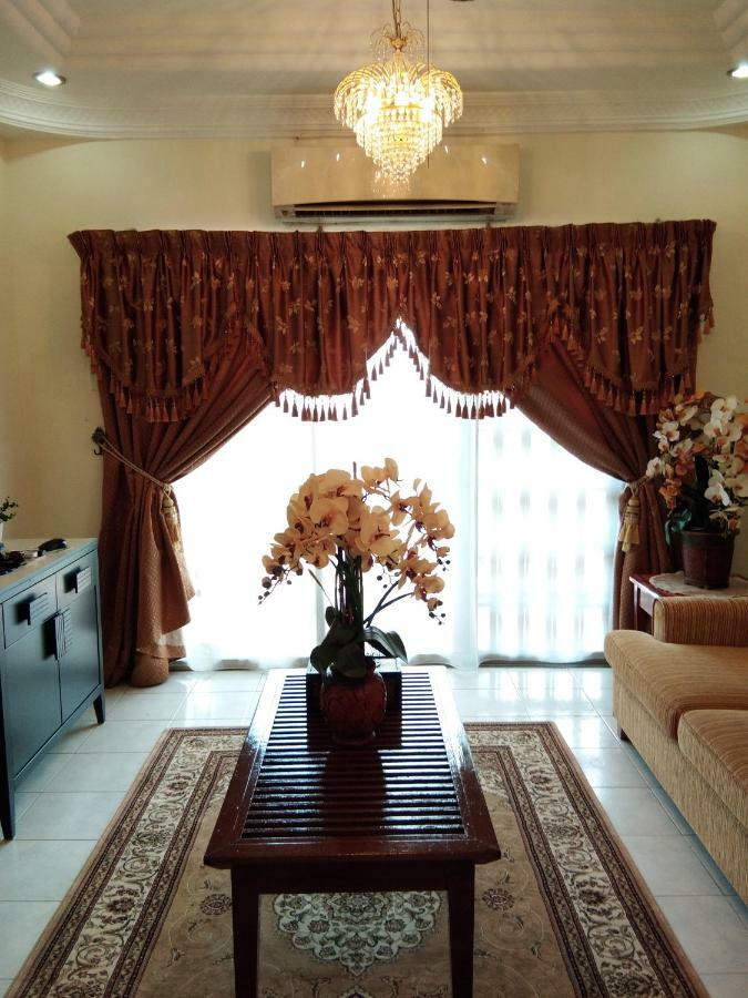 Ainis Guest House In Vista Amani Condominium Kuala Lumpur Buitenkant foto