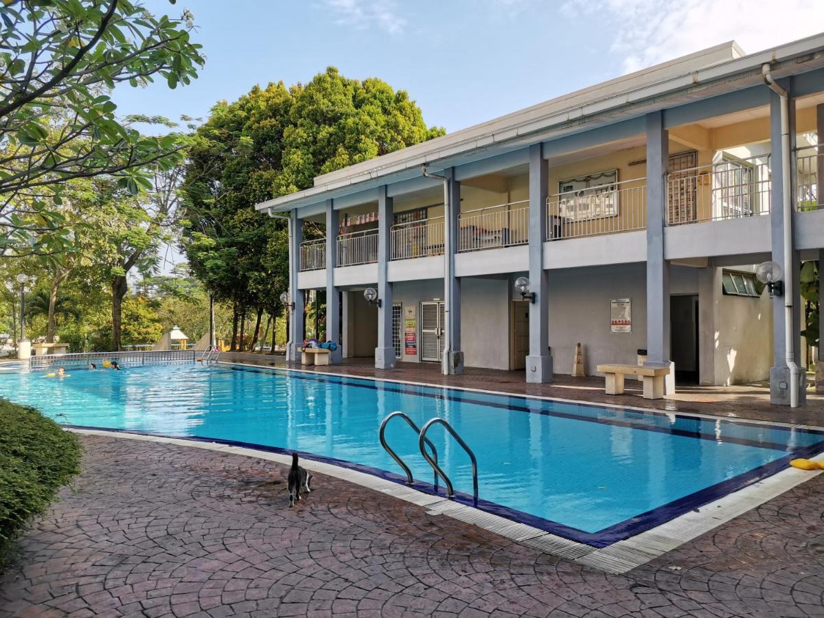 Ainis Guest House In Vista Amani Condominium Kuala Lumpur Buitenkant foto