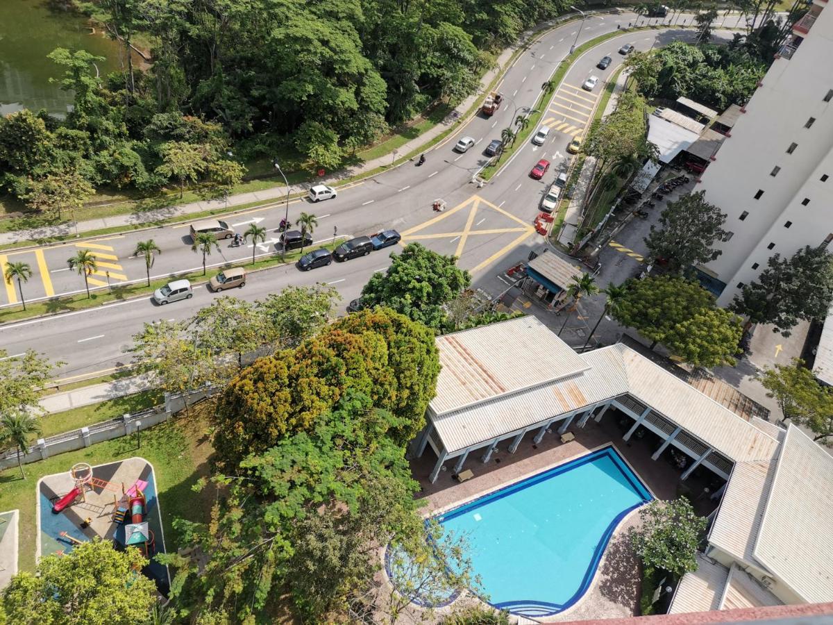 Ainis Guest House In Vista Amani Condominium Kuala Lumpur Buitenkant foto